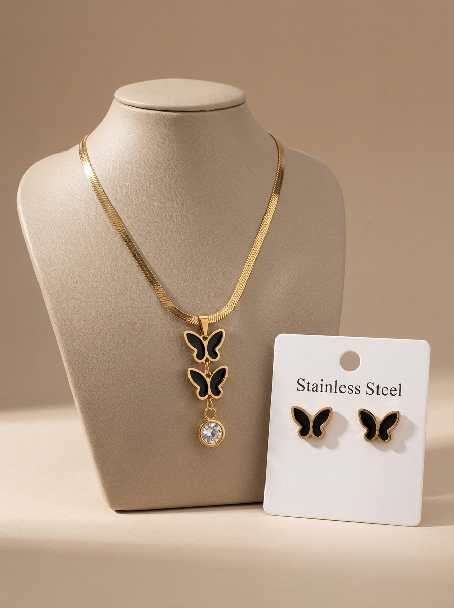 Traditional Gold Necklace Set